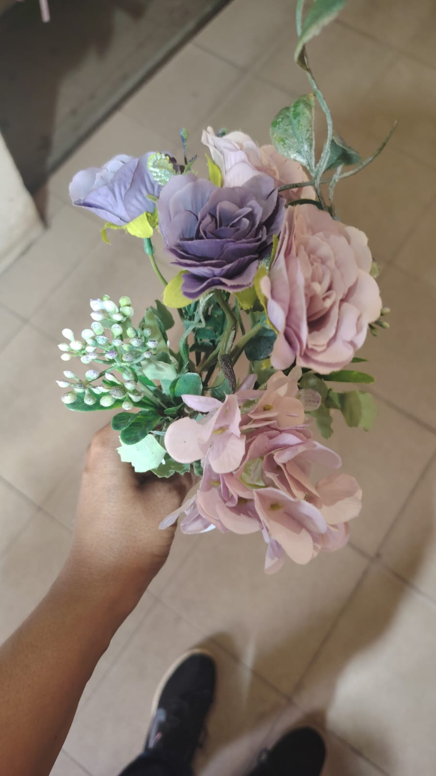 Small hydreangia and rose bunch